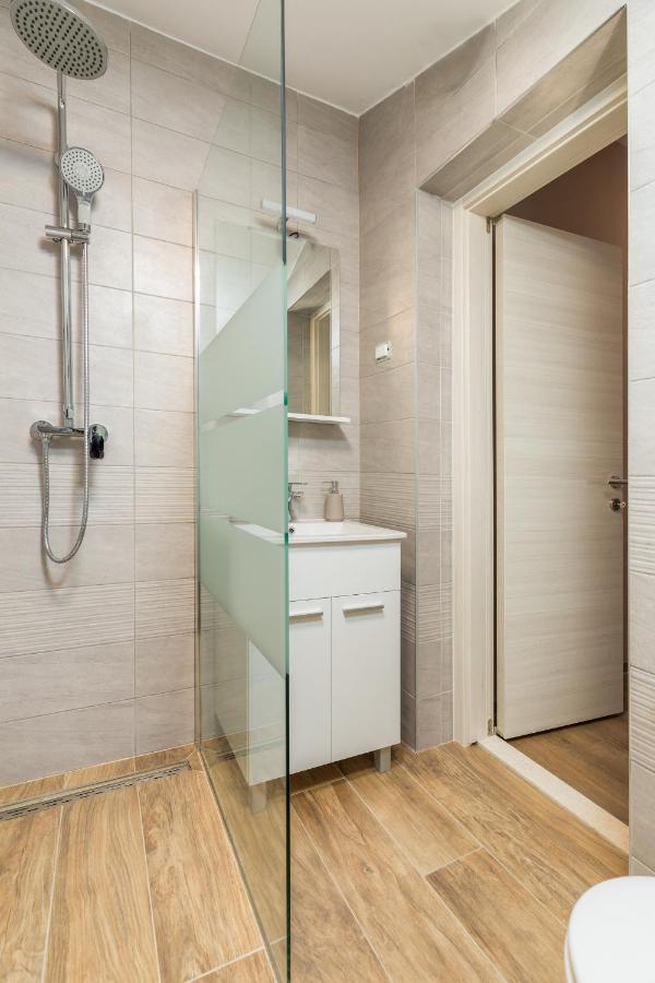 Wine House Apartments & Rooms Marceta Fažana エクステリア 写真
