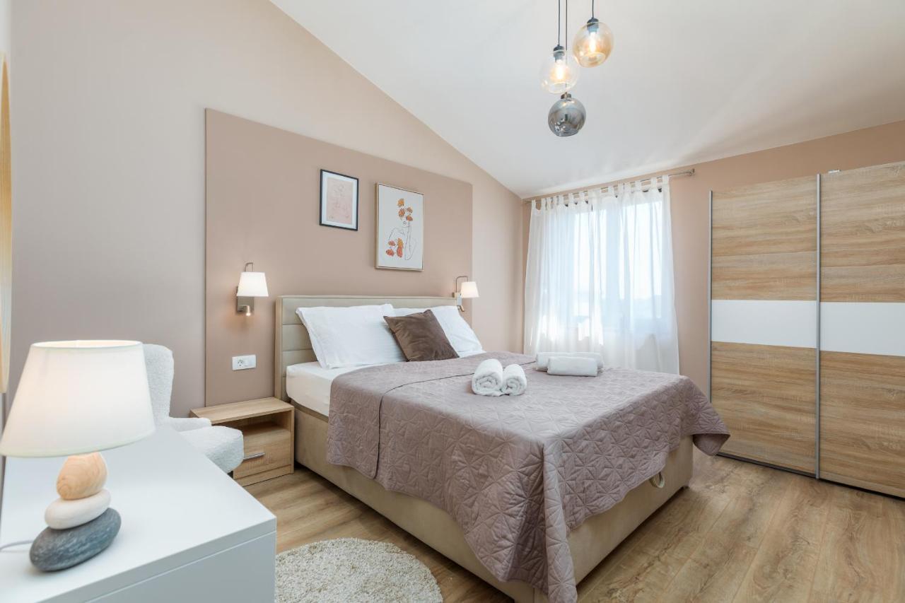 Wine House Apartments & Rooms Marceta Fažana エクステリア 写真