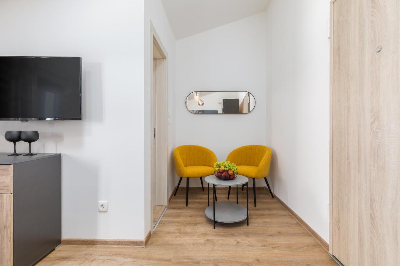 Wine House Apartments & Rooms Marceta Fažana エクステリア 写真