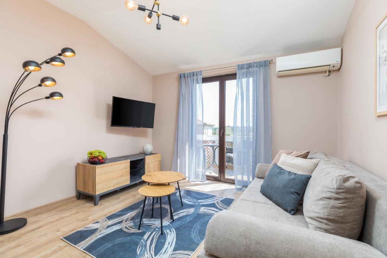 Wine House Apartments & Rooms Marceta Fažana エクステリア 写真