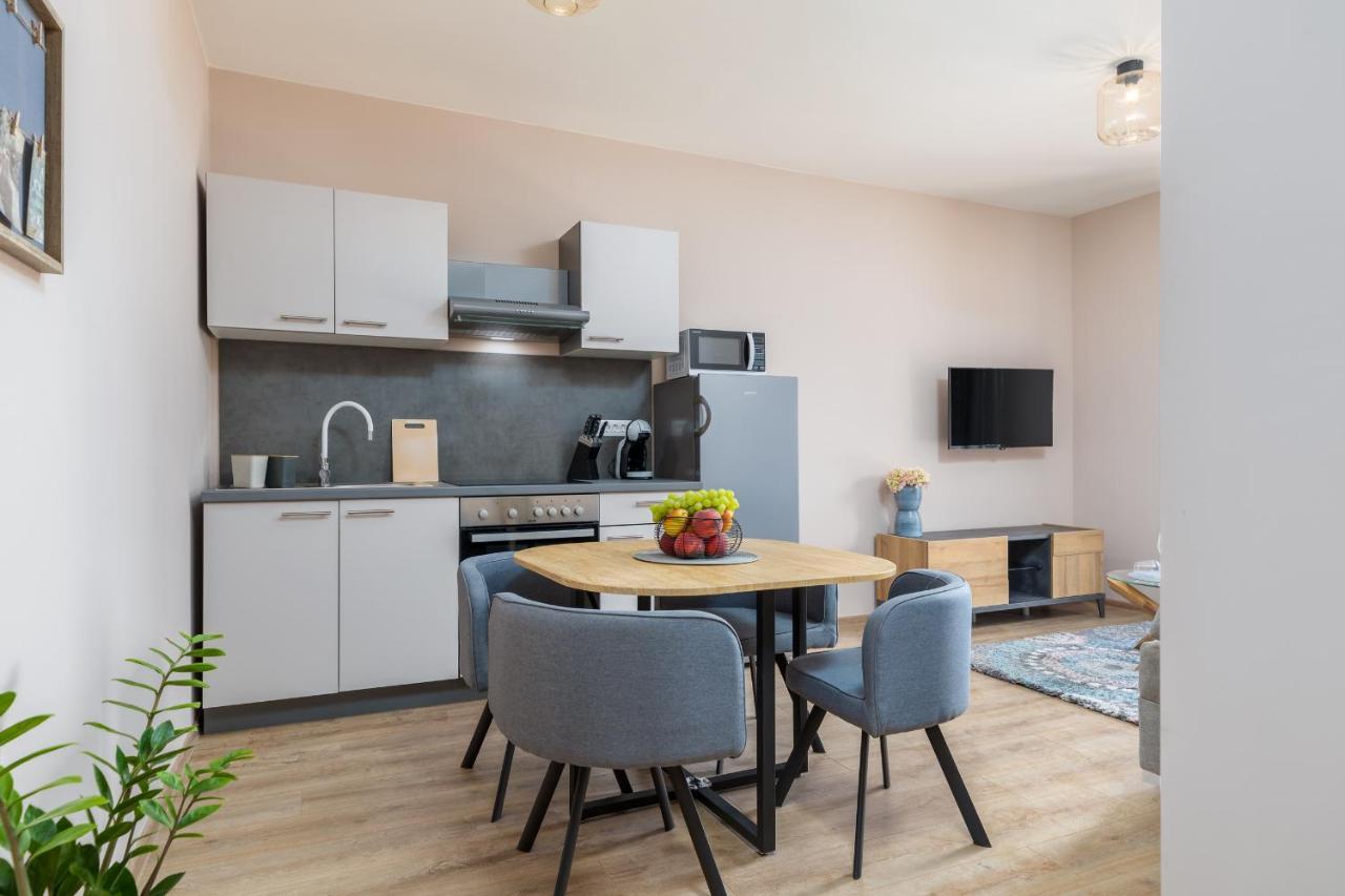 Wine House Apartments & Rooms Marceta Fažana エクステリア 写真