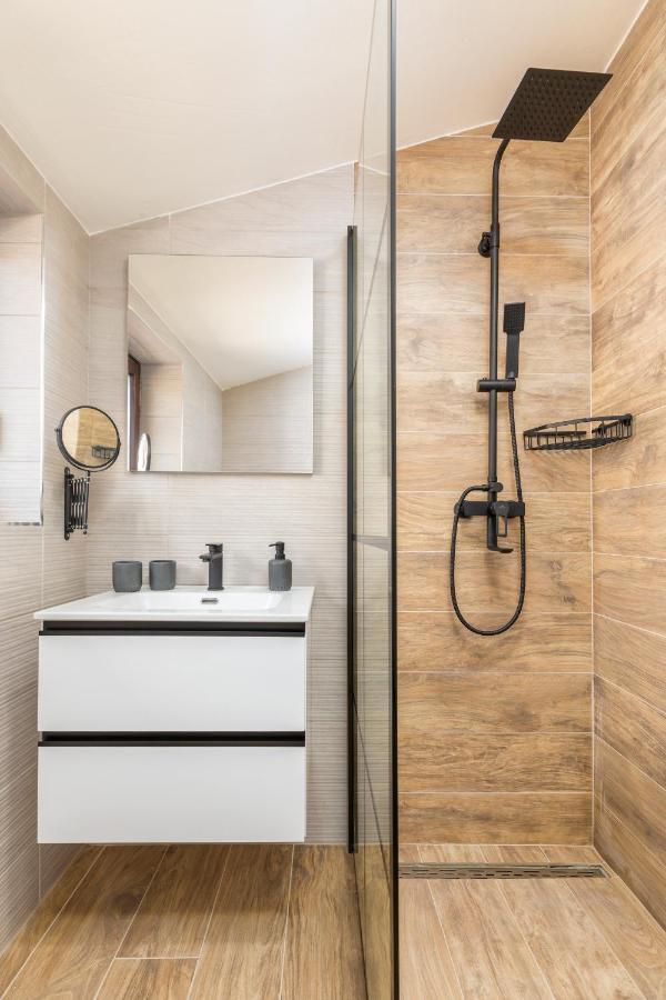 Wine House Apartments & Rooms Marceta Fažana エクステリア 写真